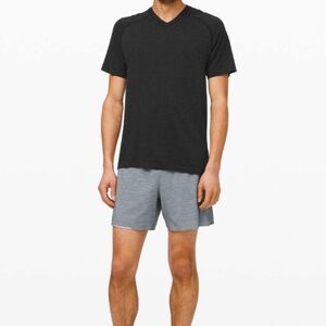 EUC $78 Lululemon Men’s Metal Vent Tech Short Sleeve V 2.0 Size L